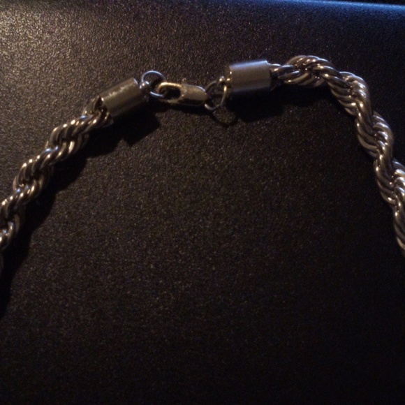 30" Men's Rope Silver-Tone Chain Necklace like new - Picture 3 of 5